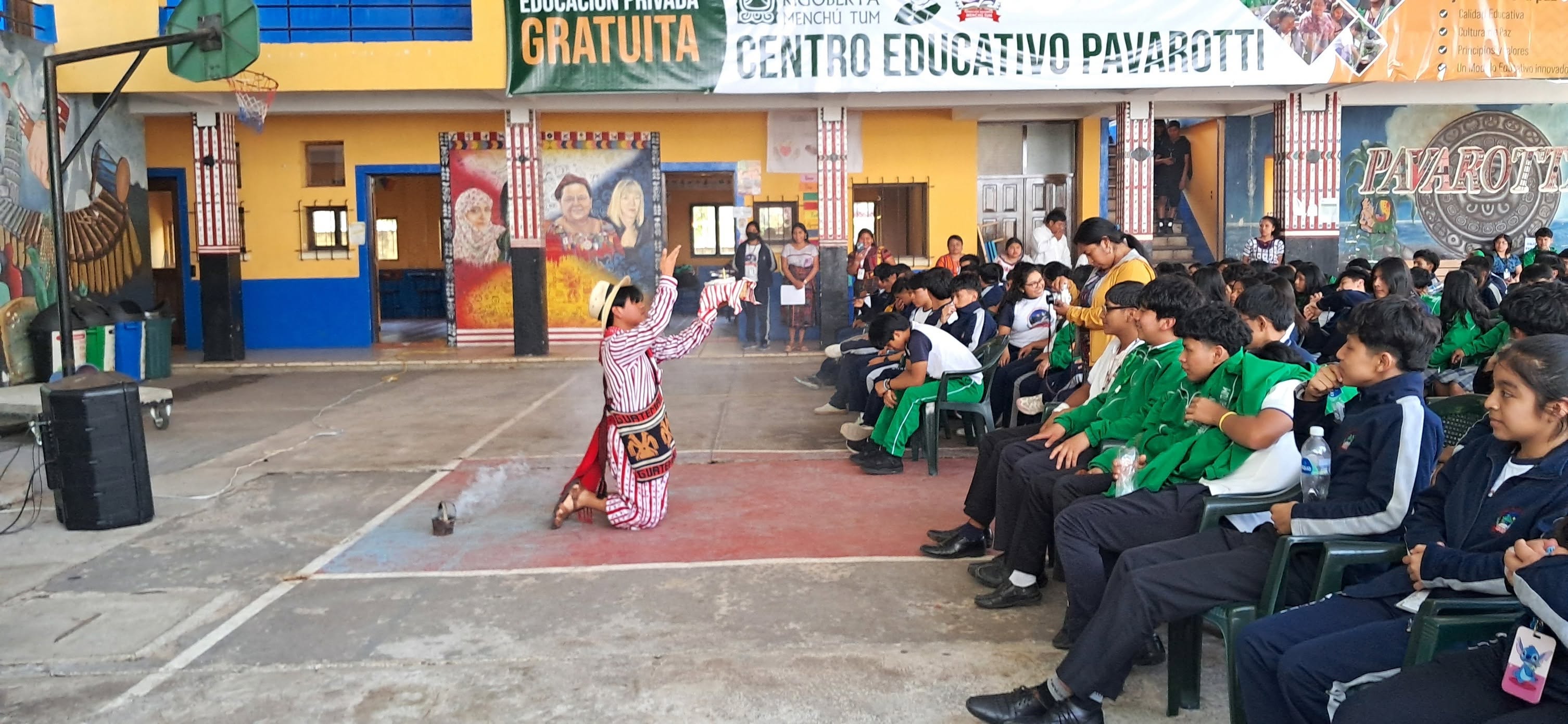 Illustrative educational image; it does not depict the facilities of Centro Educativo Pavarotti.